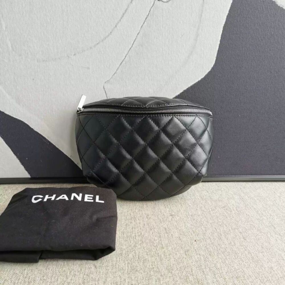 Chanel Women Pre-Loved Bag Very Good Condition